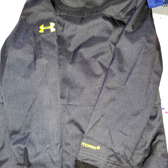 Jacket - Picture 3 of 4